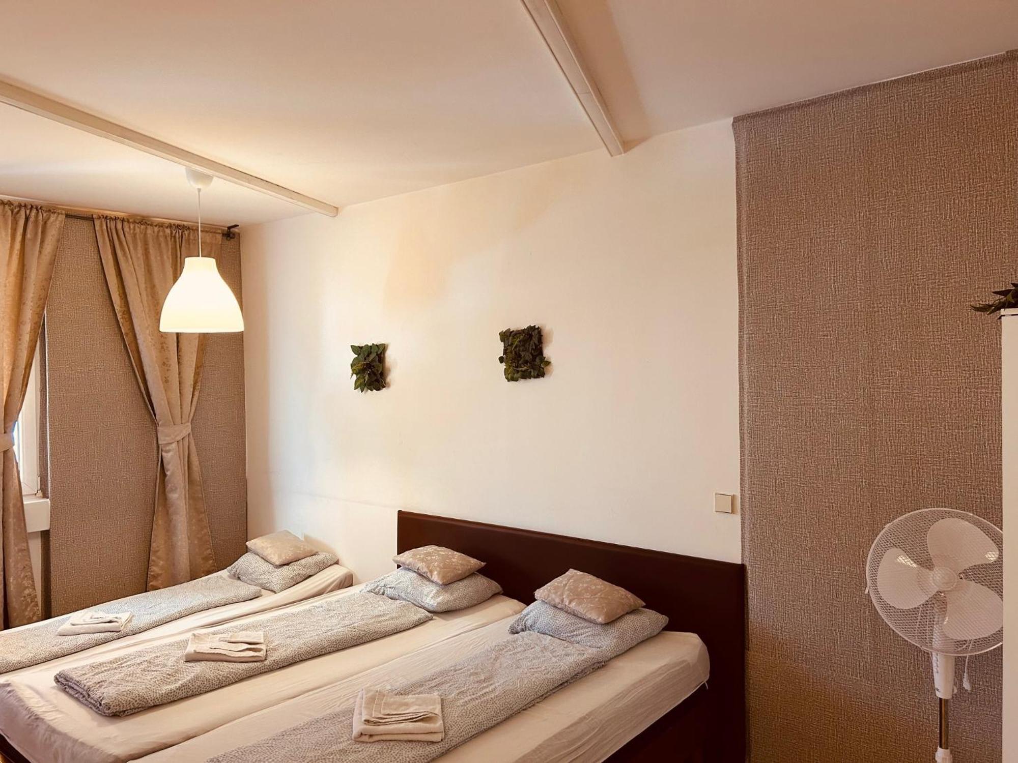 Veni Apartments Graz Esterno foto