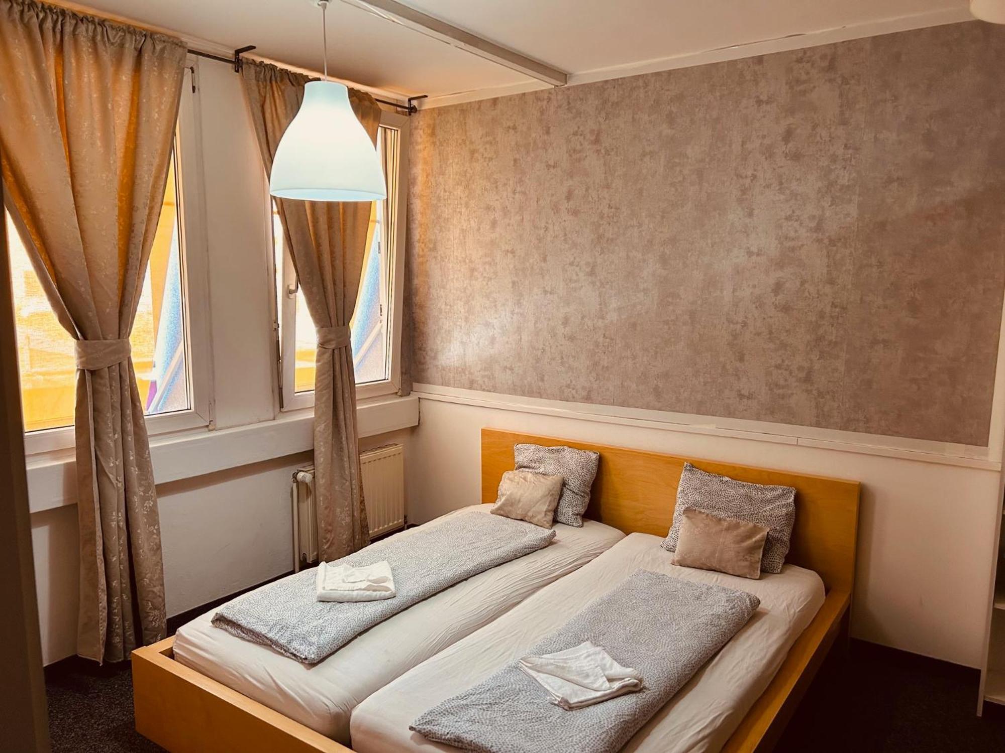 Veni Apartments Graz Esterno foto