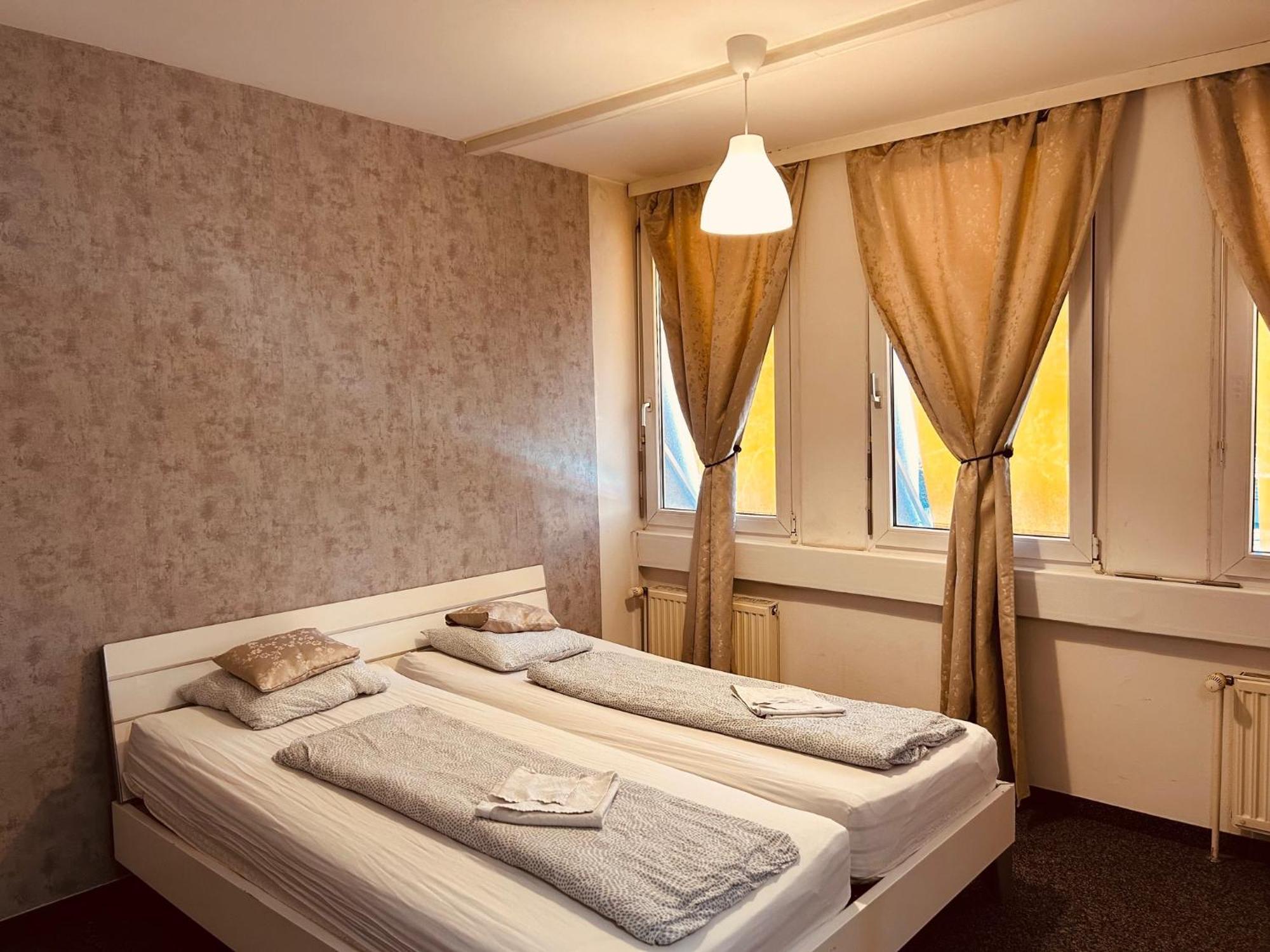 Veni Apartments Graz Esterno foto