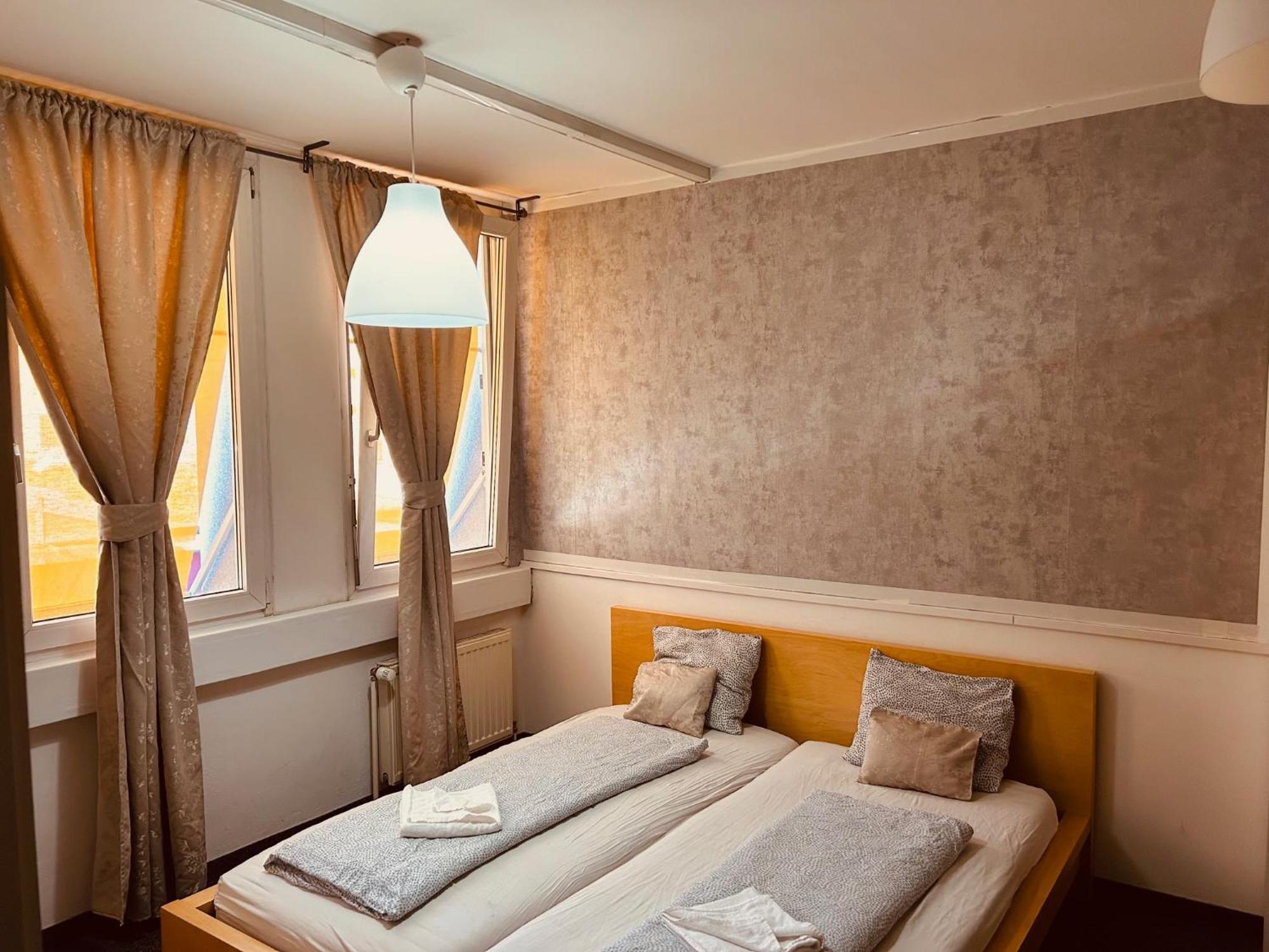 Veni Apartments Graz Esterno foto